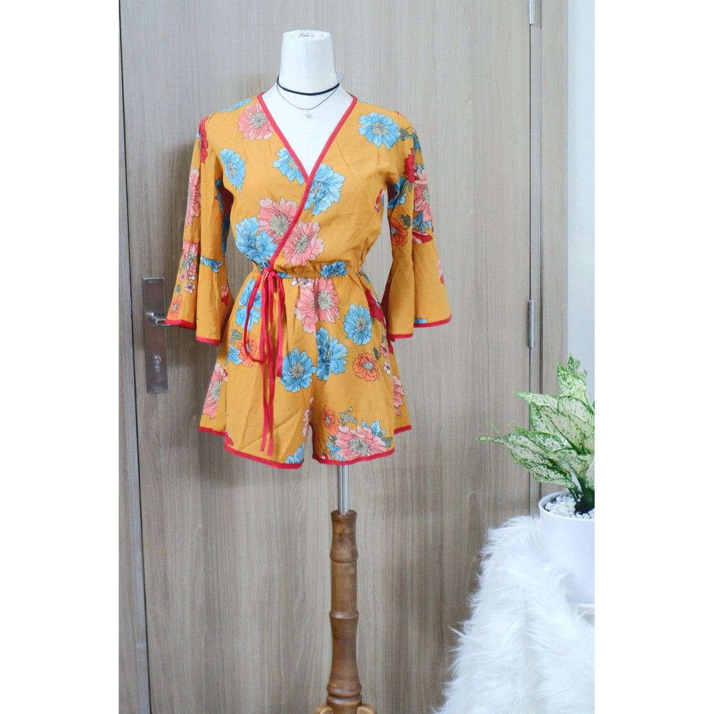 Jum bông chéo ngưc