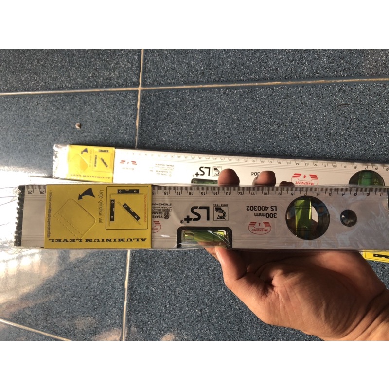 Thước thủy, thước nivo cân bằng