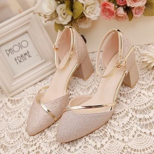 Giày Cao Gót Tth098 Đế Dày Cài Một Hàng Nút Đính Kim Sa Phong Cách Mới Dễ Phối Đồ Thời Trang Xuân Thu Cho Nữ