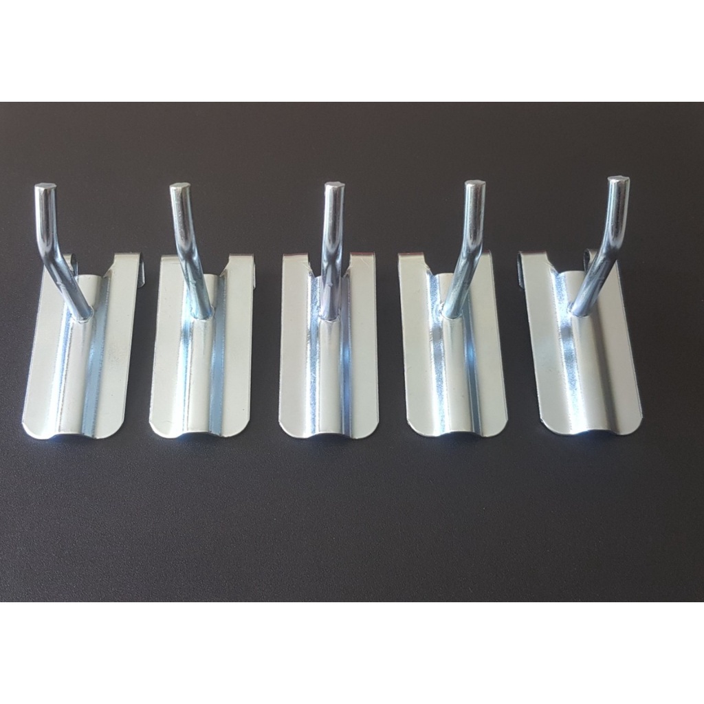 Móc treo hàng trên lưới sắt vuông - 5CM