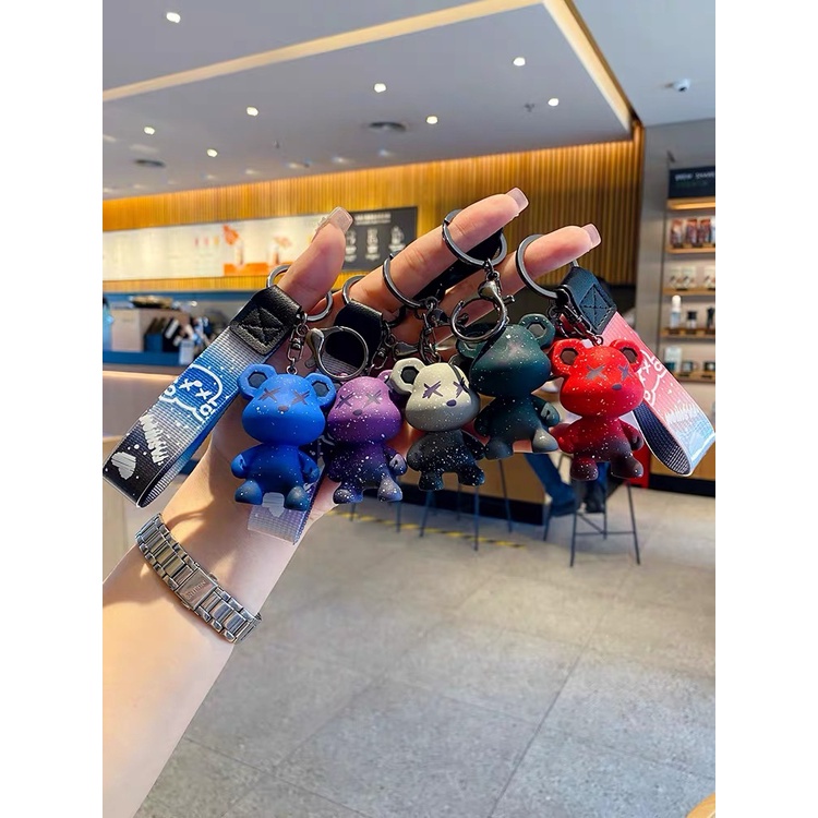 Móc khóa Mickey x Kaws cute dùng móc cặp, balo, túi xách chất liệu PVC nhiều màu sắc - Ráp