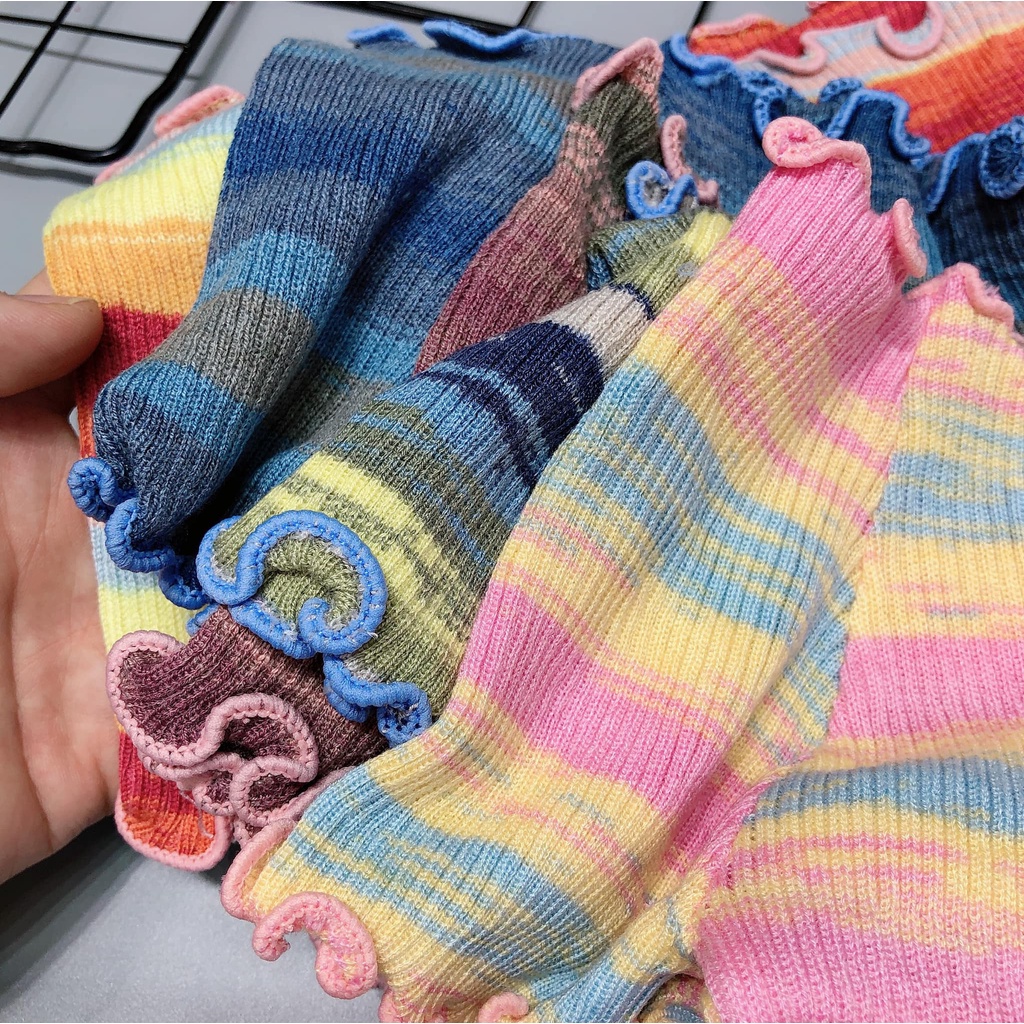 Áo len bệt vai loang sắc màu viền xoăn 45610