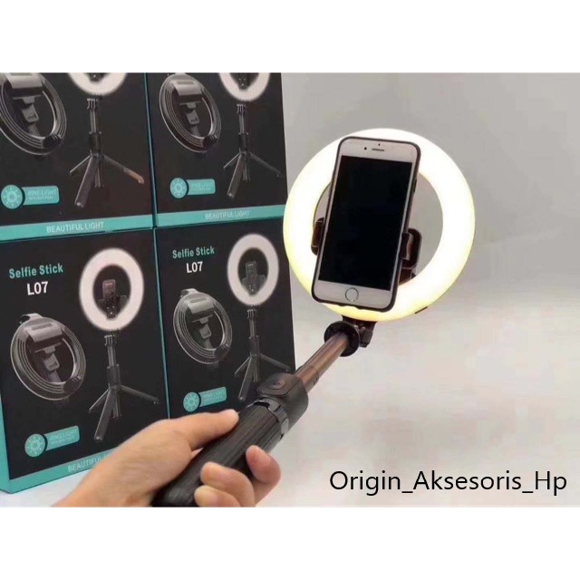 Gậy Chụp Ảnh Selfie Có Vòng Đèn Led Bluetooth L07