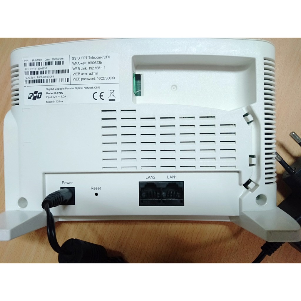 Modem Phát Wifi Quang Gigabit F.P.T G-97D2 , Râu Ngầm , 2 Cổng LAN.(Cũ)