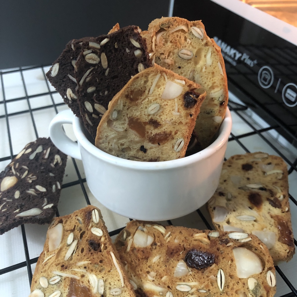 (Chuẩn keto) 250g BISCOTTI mix 5 loại hạt dinh dưỡng, bánh ăn kiêng, ăn vặt healthy {Hình thật} | BigBuy360 - bigbuy360.vn