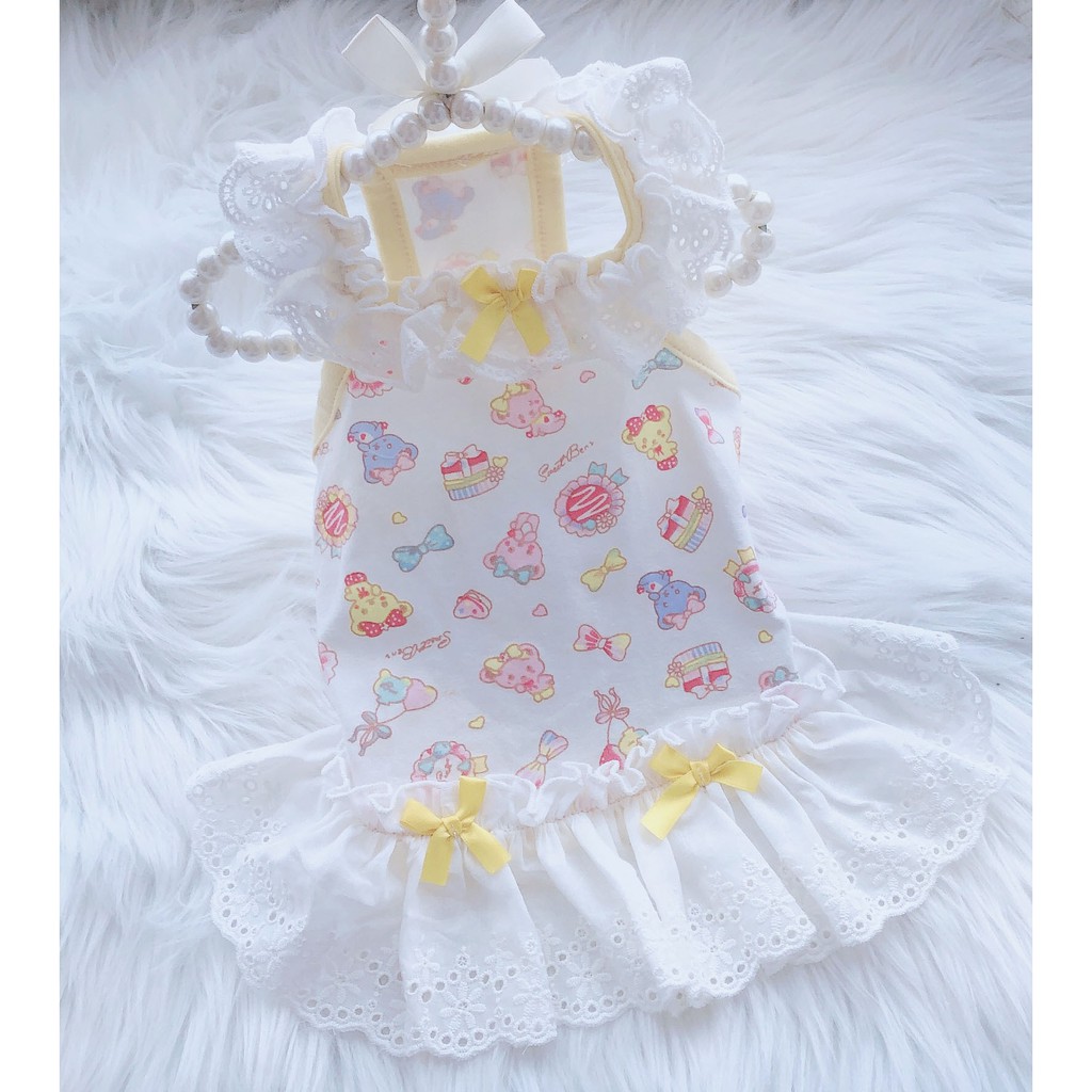 Váy thun hai dây phối bèo CAMQUYTSTORE in họa tiết gấu ngọt ngào dễ thương cho thú cưng