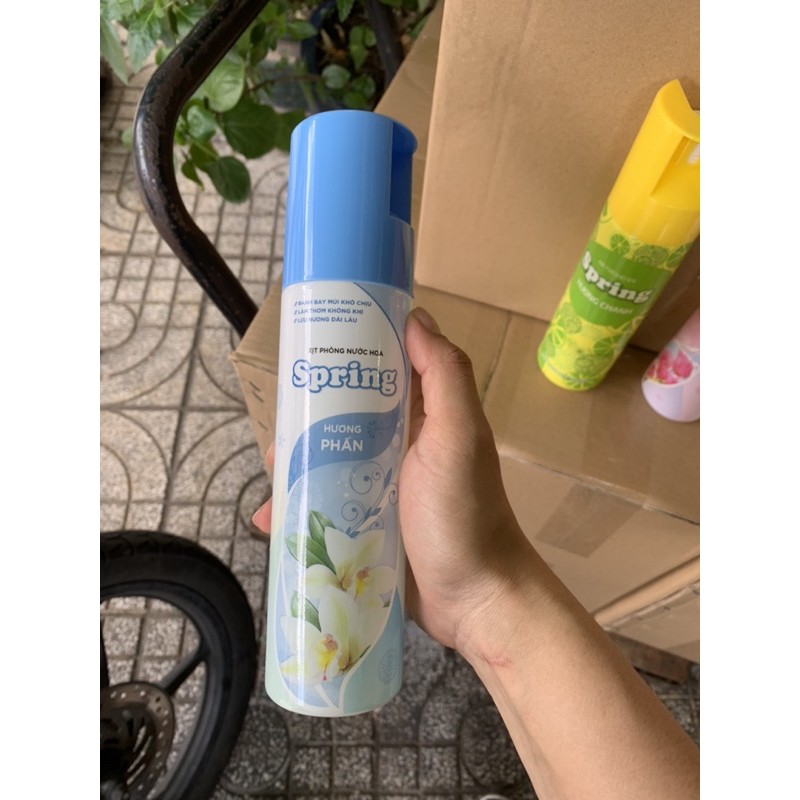 Xịt phòng Spring 280ml