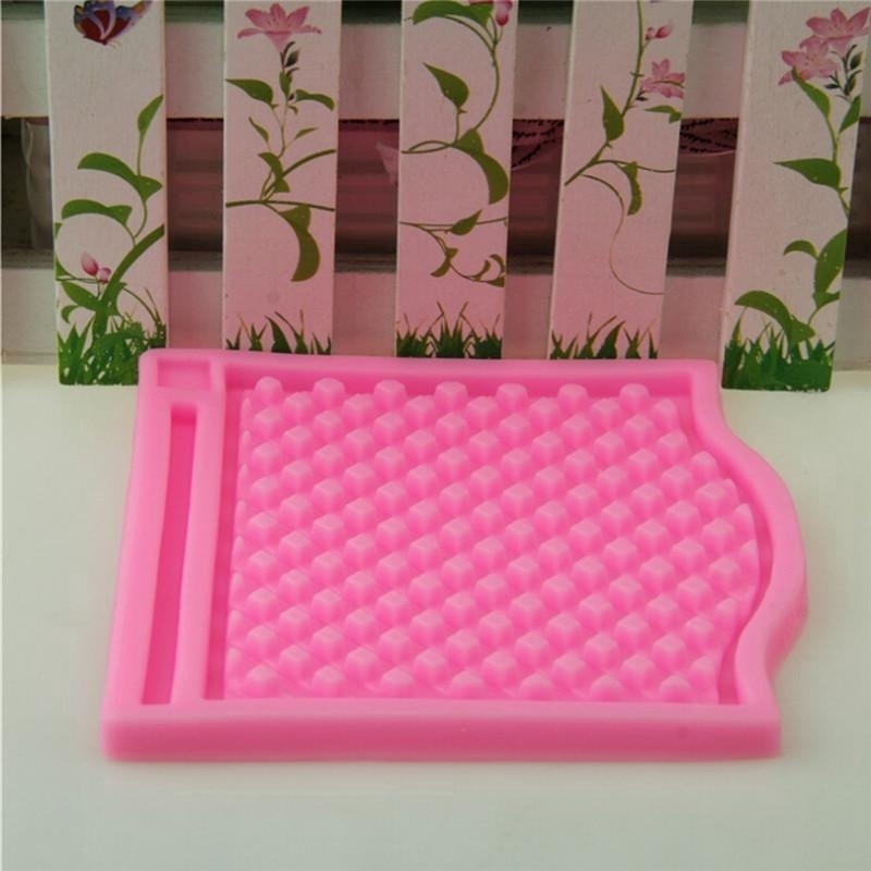 Khuôn silicon làm kẹo đường và socola trang trí bánh