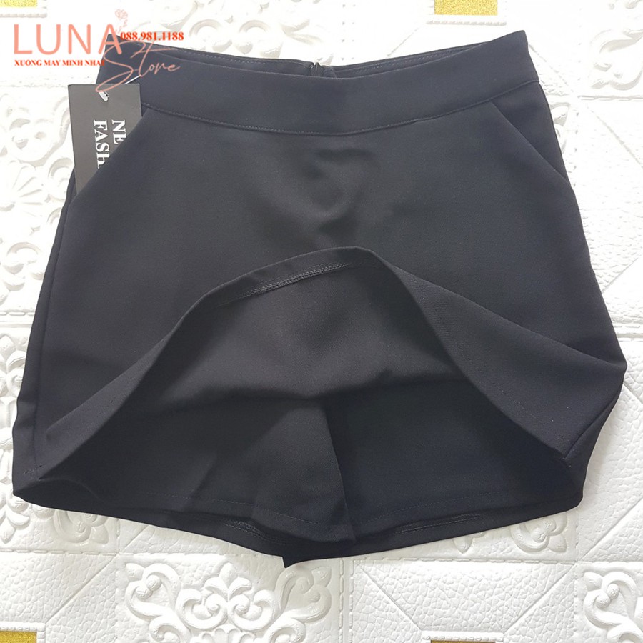 Quần giả váy công sở chữa A ngắn vải màu Đen cạp lưng cao - Kiểu dáng chân váy chữ A ngắn cá tính - Mặc đi làm công sở | BigBuy360 - bigbuy360.vn