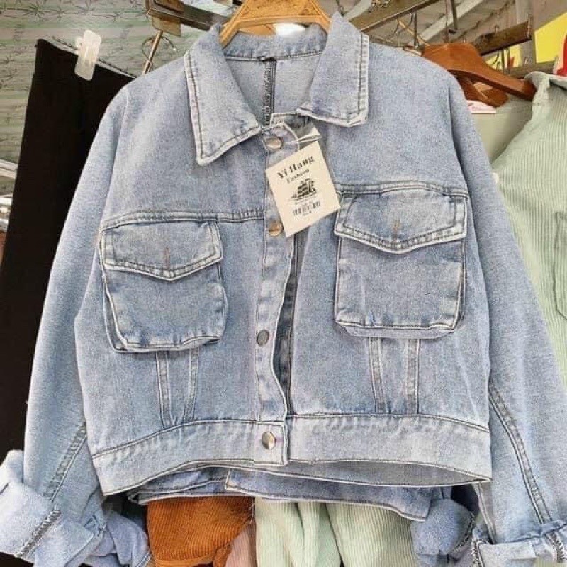 Áo khoác bò túi hộp hot trend | BigBuy360 - bigbuy360.vn