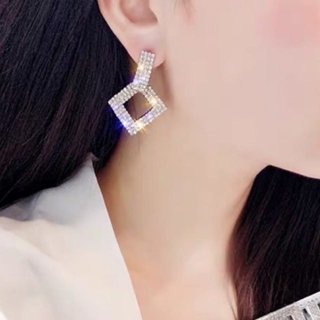 bông tai đính đá hình tứ giác sang chảnh, khuyên tai đính đá zircon