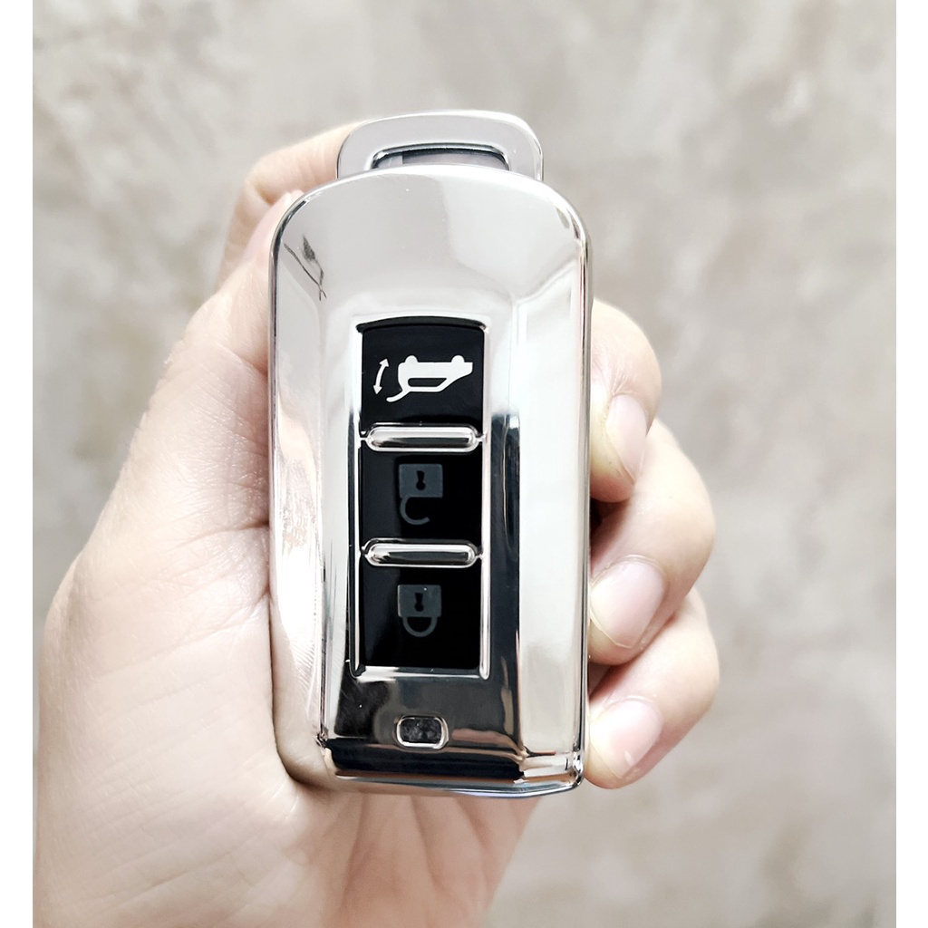 Ốp bảo vệ chìa khóa xe Mitsubishi Xpander, Outlander, Attrage, Mirage, Pajero Kèm móc khóa nhựa mềm TPU tráng gương