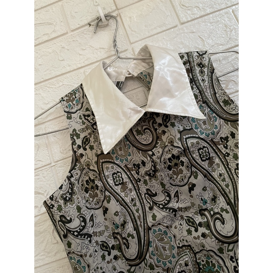 Áo croptop họa tiết