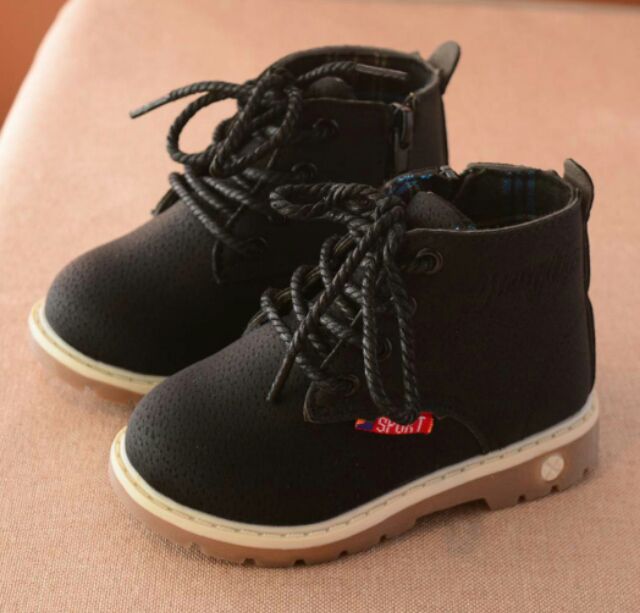 Boot nam cổ ngắn cho bé