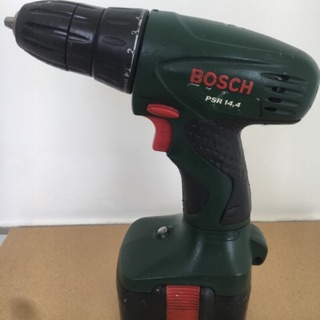 Máy Khoan Bắn Vít BOSCH  PSR 14,4v  ( hàng nội địa nhật như mới 95%)