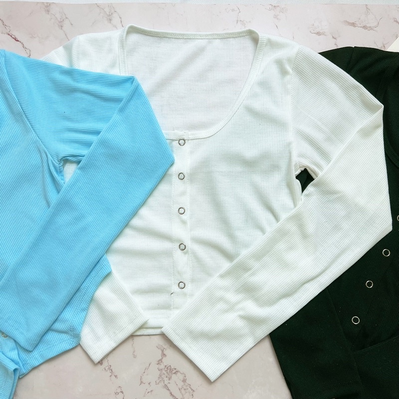 Áo Croptop Cổ U Tay Dài Ôm Body Khoét Eo Cúc Bấm Cực Sang Cực Xịn A5252