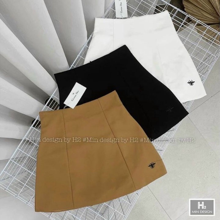 Chân váy thêu ong chữ A có lót trong khóa sau tôn dáng Ladya Store M160