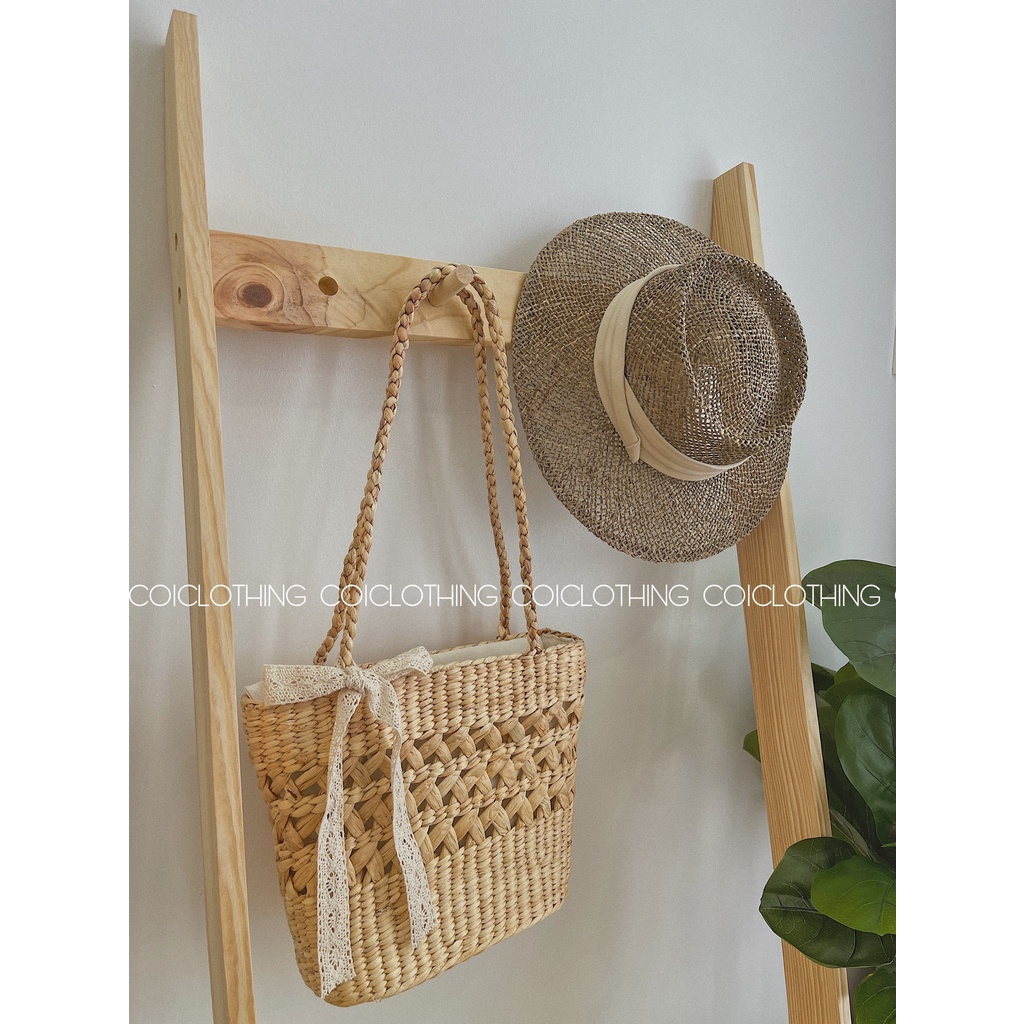 Lục bình đan dây quai chéo LB17