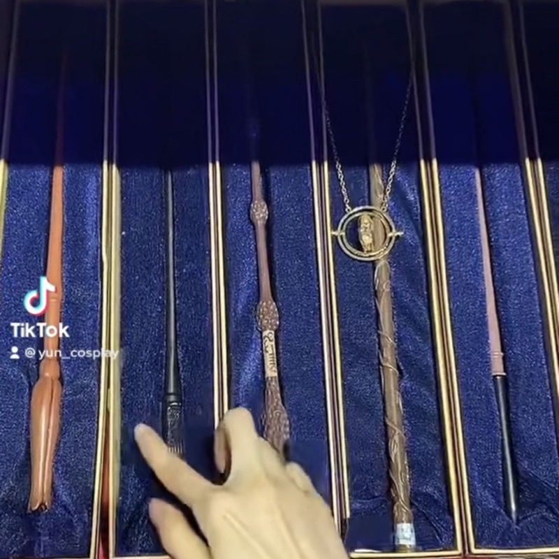 Đũa phép Harry Potter đũa thần phù thủy lõi sắt