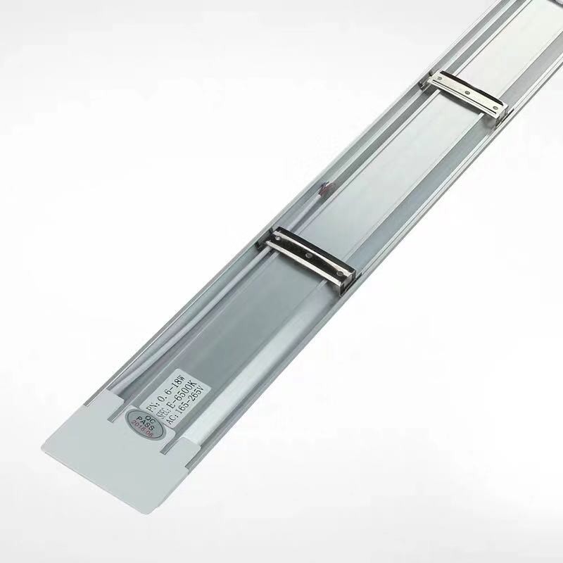 Đèn bán nguyệt 1m2 tuyp Led 20w/40w/60w sáng trắng | BigBuy360 - bigbuy360.vn