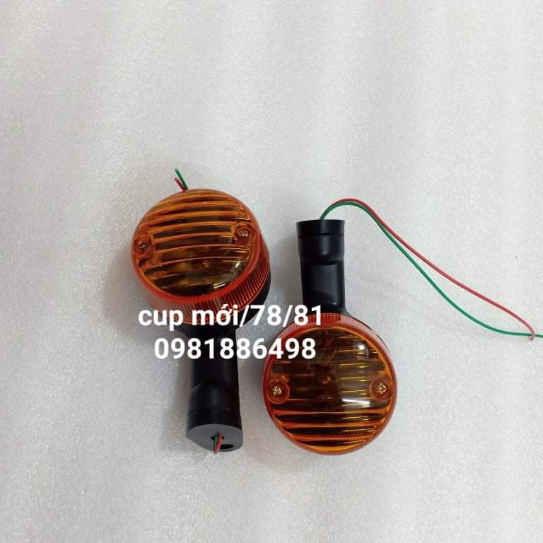 Cặp đèn xi nhan sau tay đen xe CUB đời mới, CUB 78, 81.