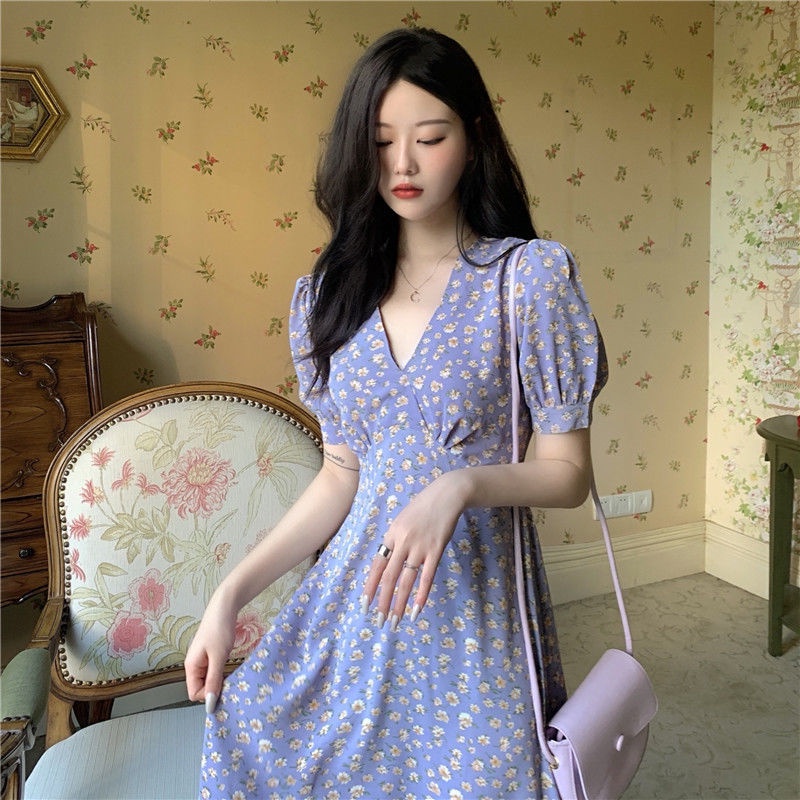 Đầm IELGY họa tiết hoa chuông cổ chữ V kích thước lớn thời trang cho nữ