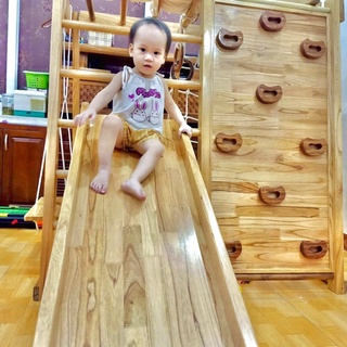 cầu trượt gỗ cho bé