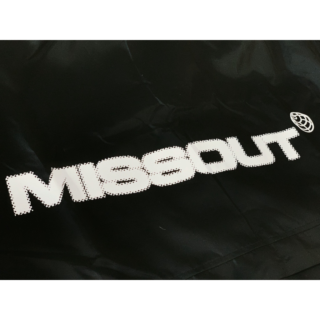 Áo khoác dù nam nữ Missout racing jacket , áo khoác gió local brand unisex , form rộng size us zip 2 lớp - Gin store
