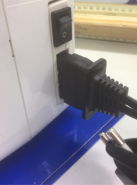 Bàn đạp dùng cho máy may Brother