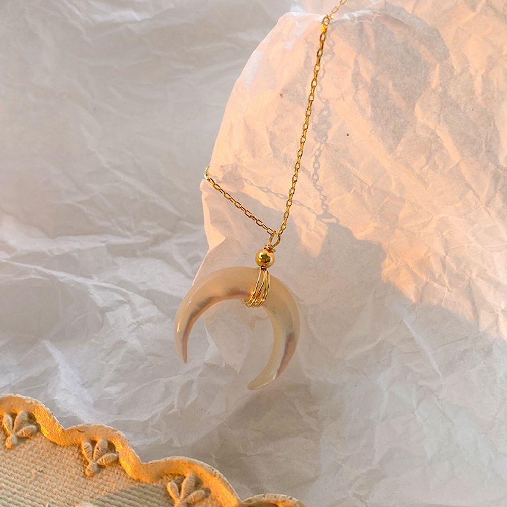 Vòng cổ Mặt Trăng Khuyết Phong Cách Vintage Cho Nữ