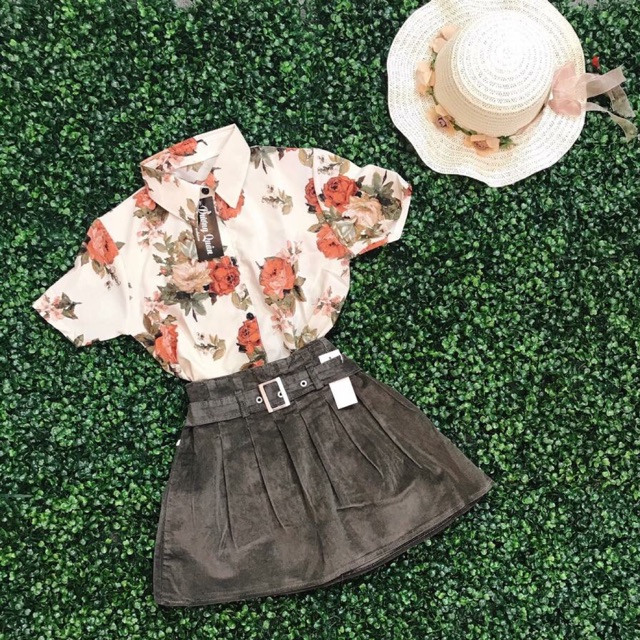 Set váy kèm sơ mi lụa siêu sang