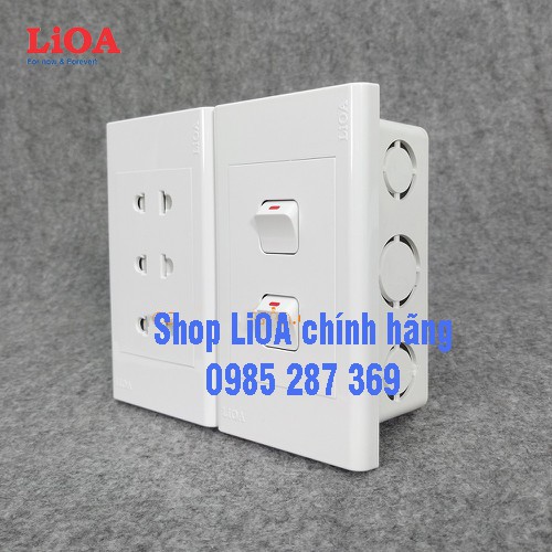 Combo ổ cắm điện ba 2 chấu LiOA 16A 3520W + 2 công tắc điện - Lắp âm tường