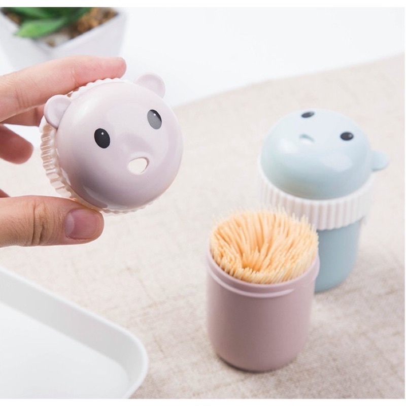 Lọ Đựng Tăm ,hũ đựng tăm, tiêu,Hạt Tiêu Bằng Nhựa Cao Cấp Hình Gấu Dễ Thương cao cấp