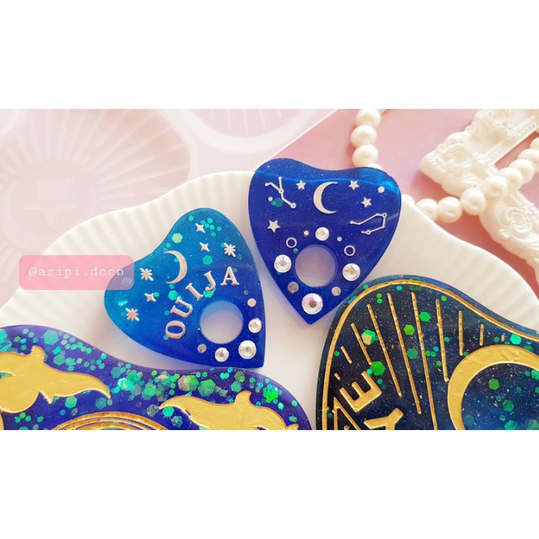 Handmade ouija bàn cầu cơ