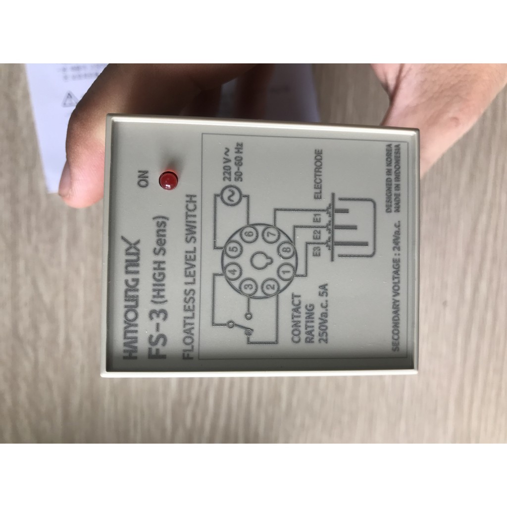 Rơ-le báo mức nước FS-3A Hanyoung NUX