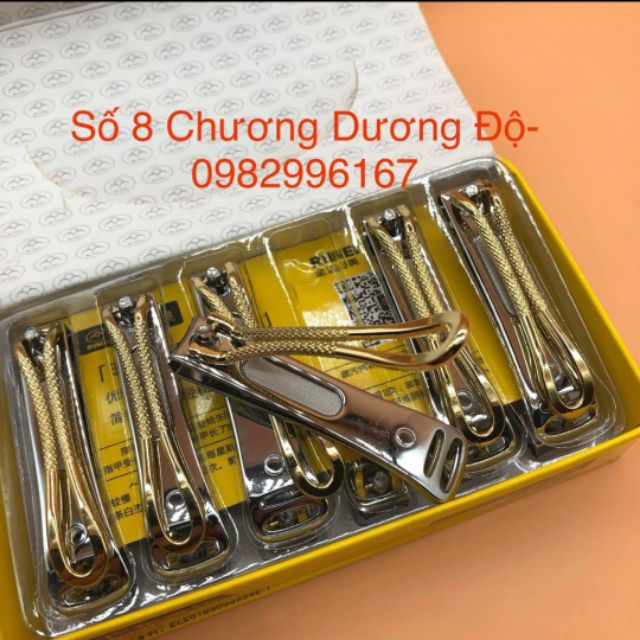 01 Chiếc Bấm Móng Tay Vàng To Siêu Đẹp