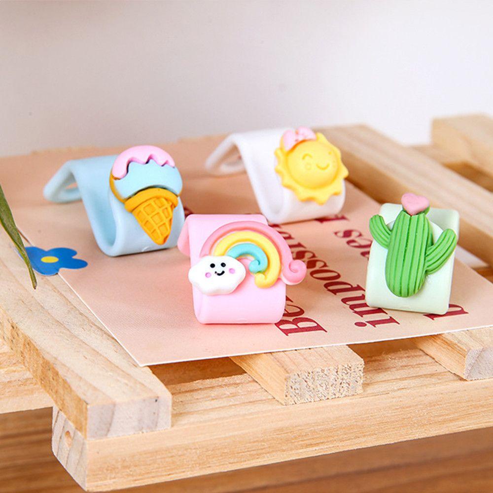 Móc Treo Quần Áo Mini Chữ S Đa Năng Tiết Kiệm Diện Tích