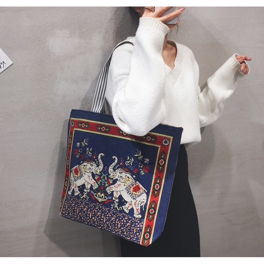 Túi tote vải canvas bao tử hình voi thổ cẩm size to vừa A4 có dây kéo