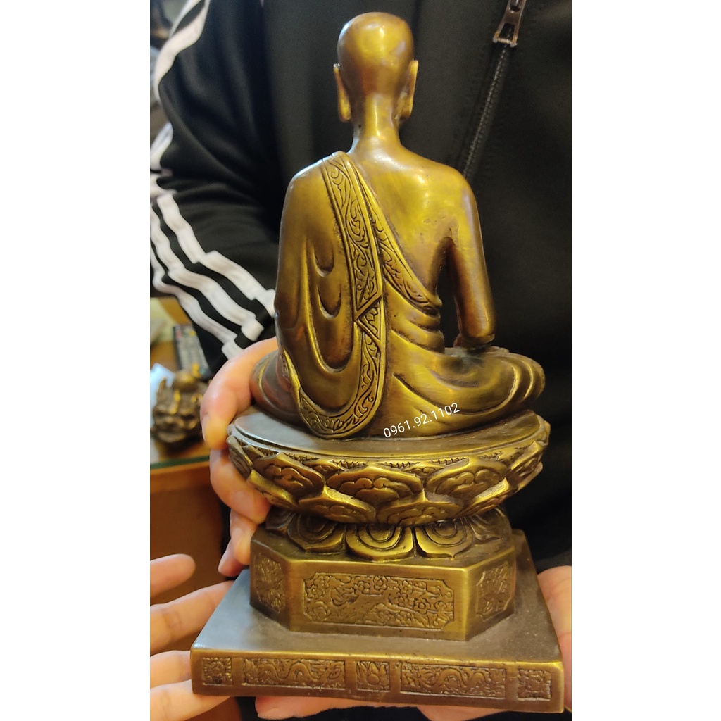 Tượng phật hoàng trần nhân tông bằng đồng 24cm