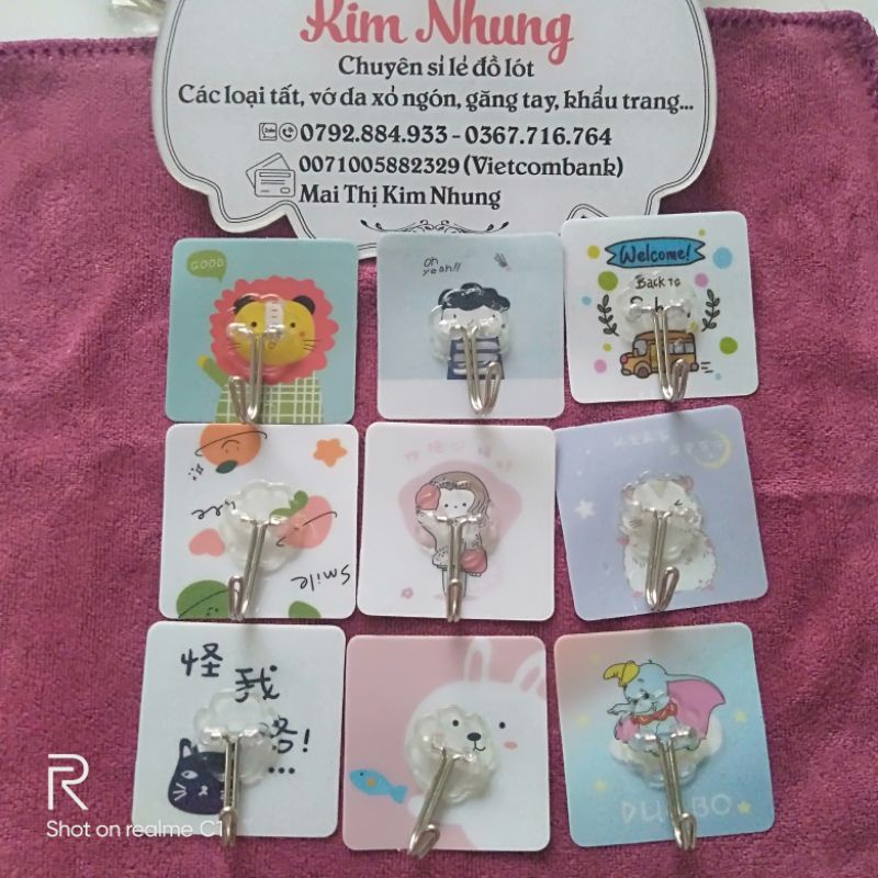 Móc dán tường 3D