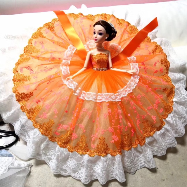 Váy cô dâu hàng may đo thiết kế