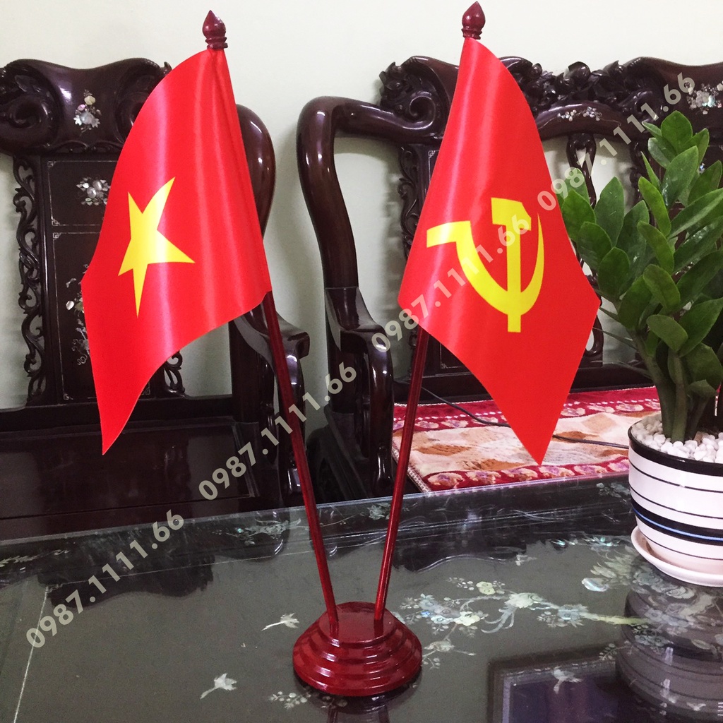 Cờ Để Bàn Đế gỗ Cắm 2 cờ  Việt Nam - Đảng