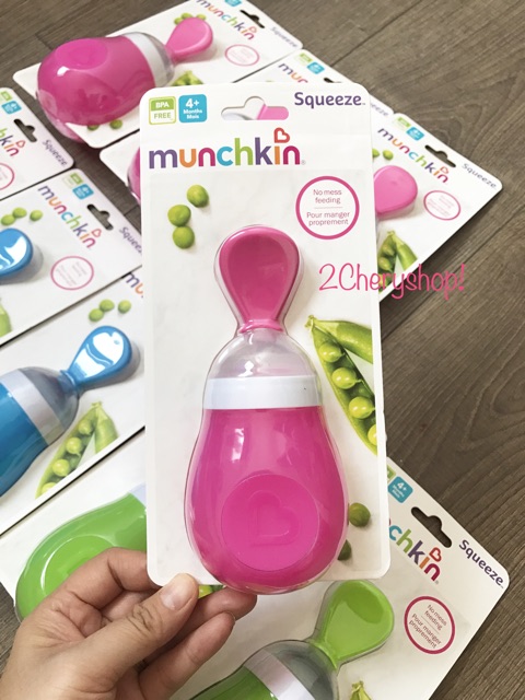 Bình thìa tập ăn dặm Munchkin