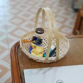 Rổ tre có quay cầm tay