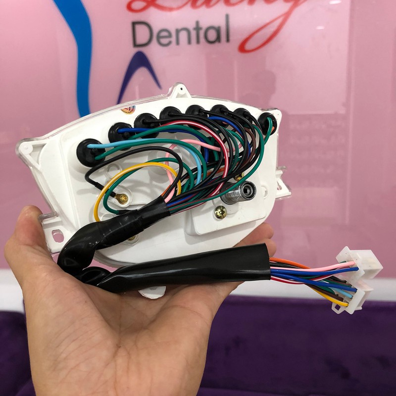 Đồng hồ xe sirius.