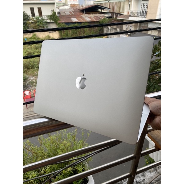 Mô hình Mac Air 13inch