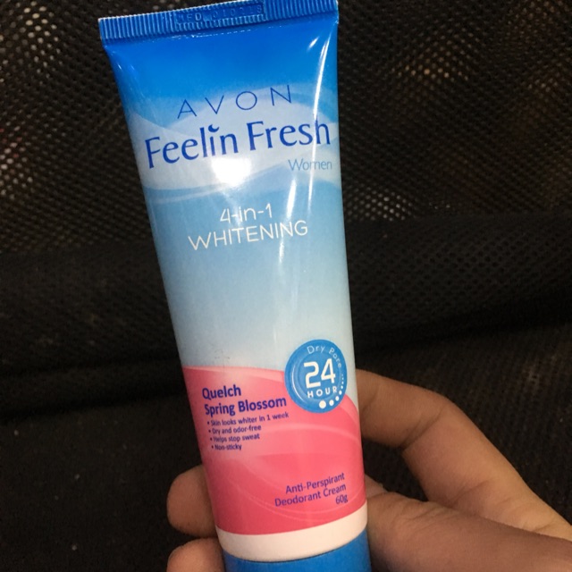 Kem thoa trắng nách và khử mùi vùng nách avon feelin fresh 24h