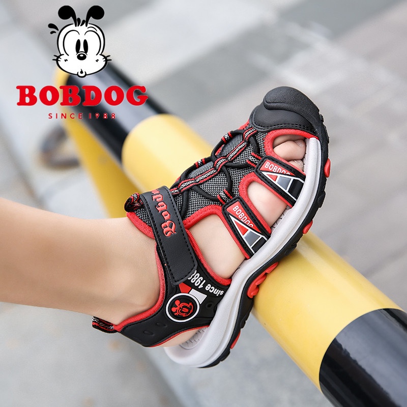 Giày sandal cho bé trai Bobdog siêu nhẹ và êm chân với kiểu mũi bít cho bé 5 đến 12 tuổi