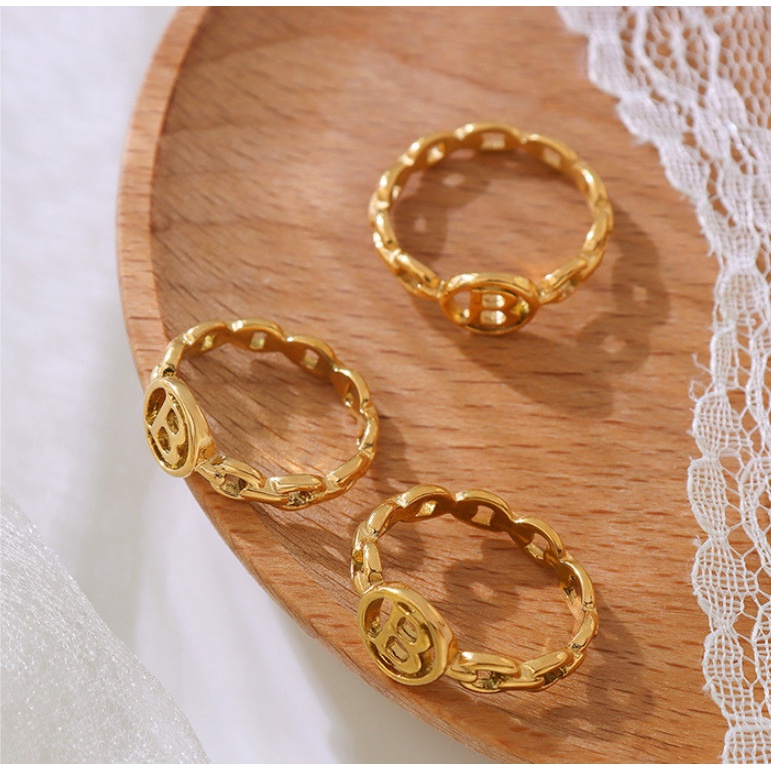 Nhẫn Nữ Titan Ko Han Rỉ Kiểu Xích Chữ B TT 4033