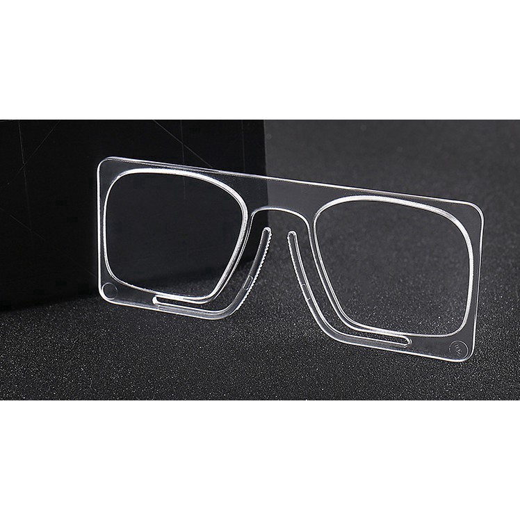 Kính cận cho người trung niên và người cao tuổi